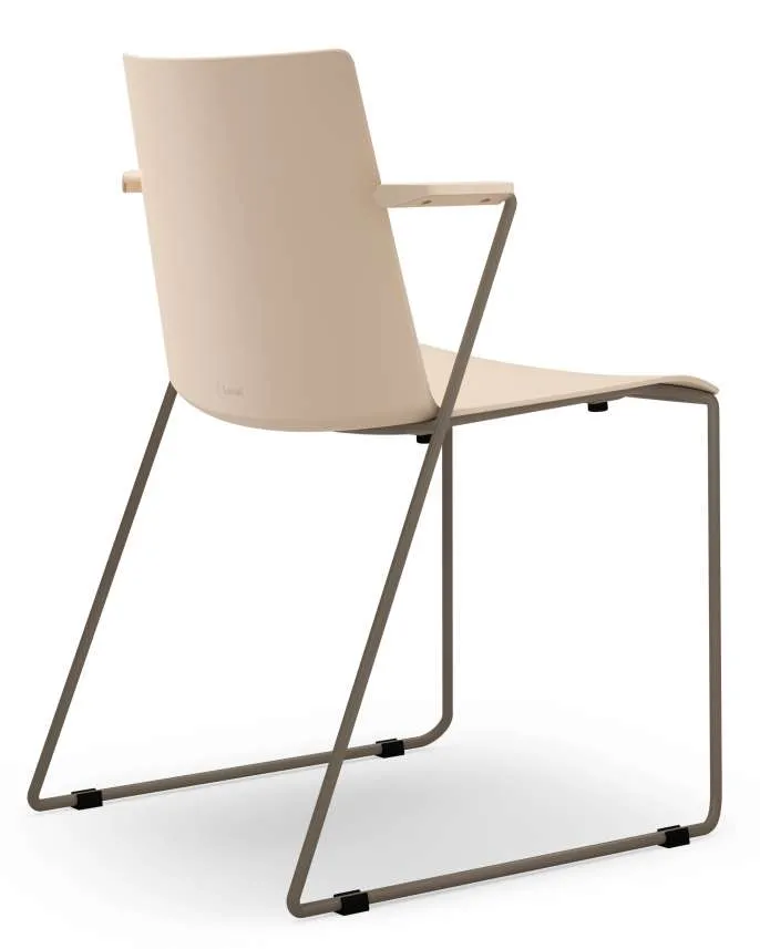 9 - Slash Wire Stacker with Armrest_SCH_ST.webp
