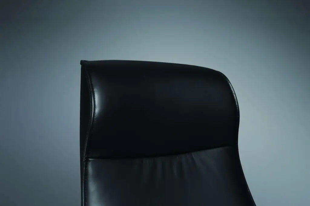 15a - Rhythm - β Headrest.webp