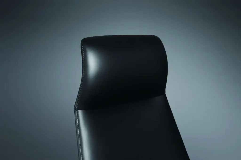 16a - Rhythm - α Headrest.webp