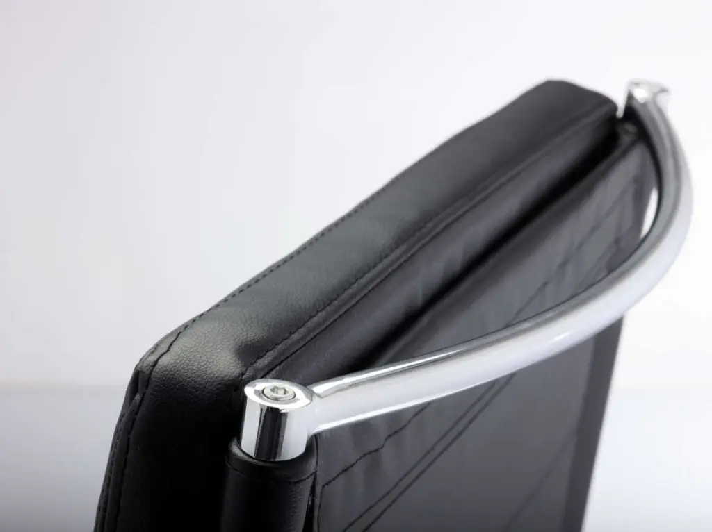 Mondeno-detail-03_2012.webp