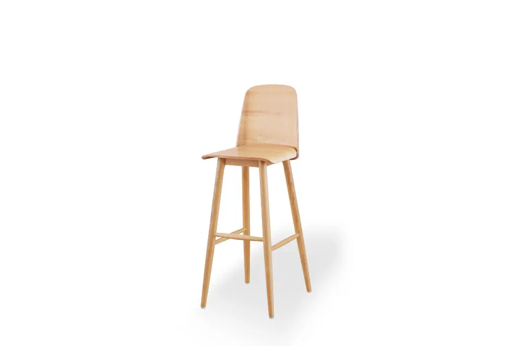 008_12 - Please High Chair_45 Angle View.webp
